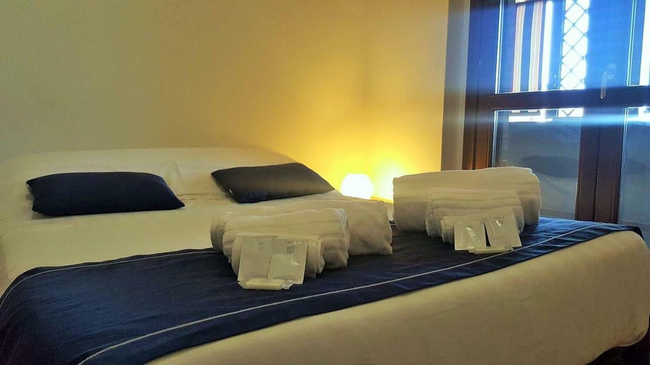 Domus Al Parco Guest House Fiumicino Exterior foto